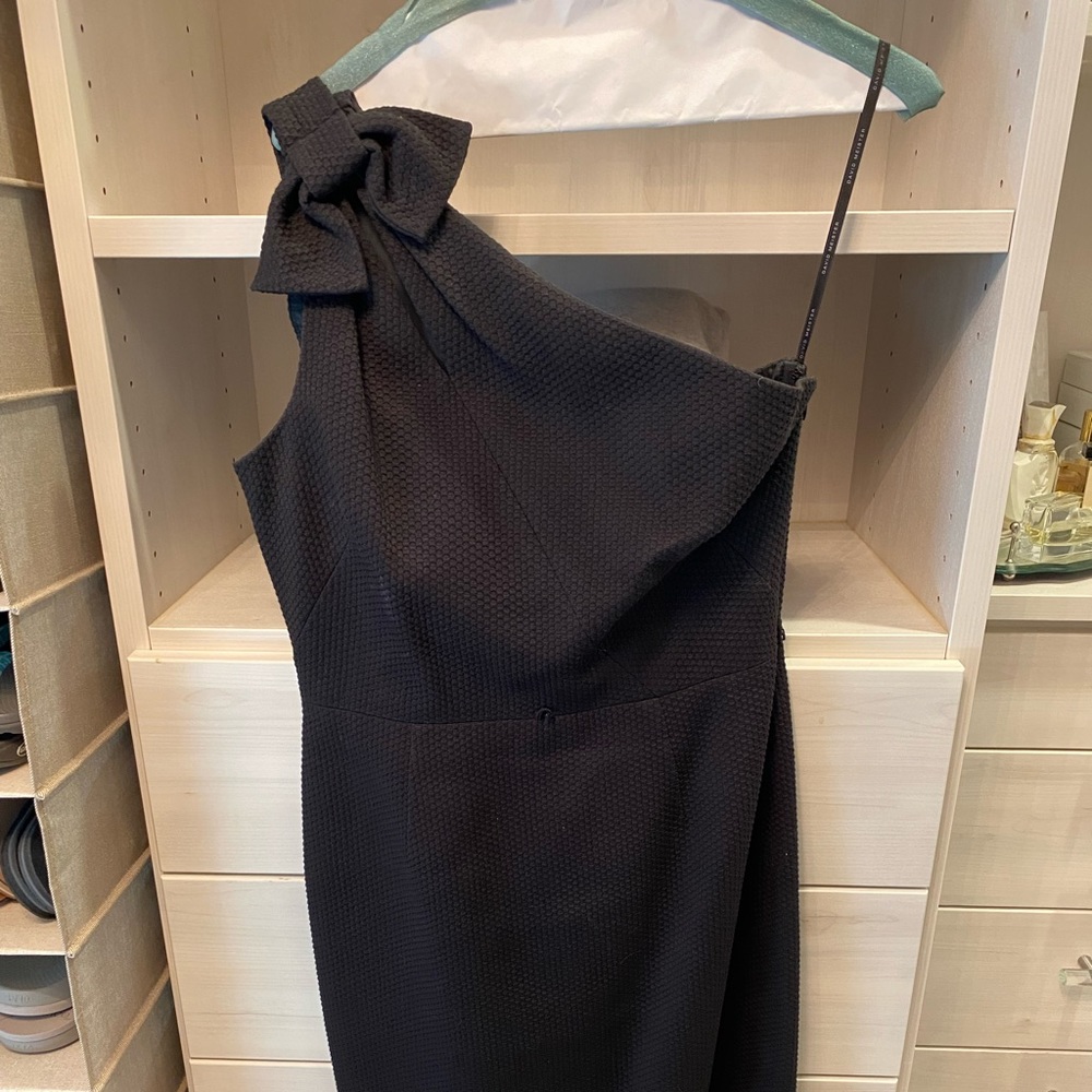 David Meister black cocktail dress - Size 6
